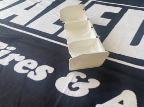 winghighwhite